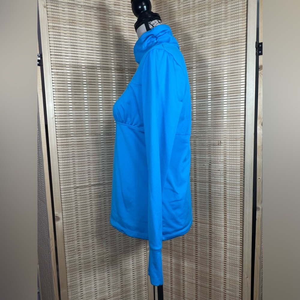 Athleta Pullover - Picture 3 of 10